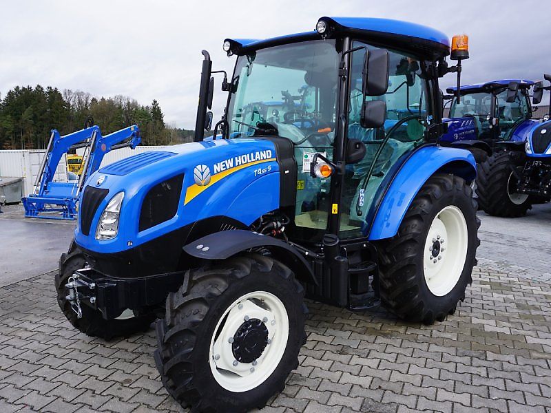 New Holland T 4.55S